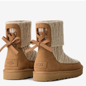 UGG Mini Cabelle Knit Bootie